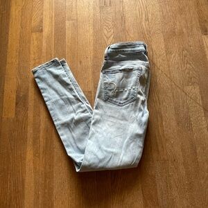 American Eagle Outfitters Light Blue Skinny Jeans